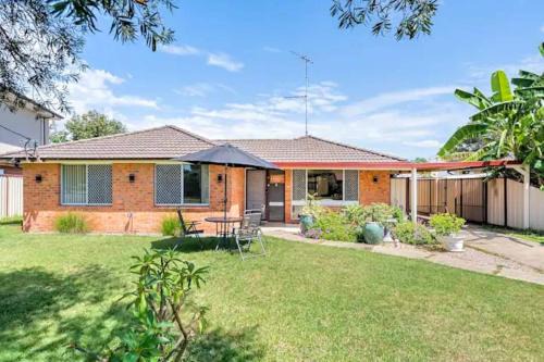 Kingswood House | 3BR House Games & Blue Mtns
