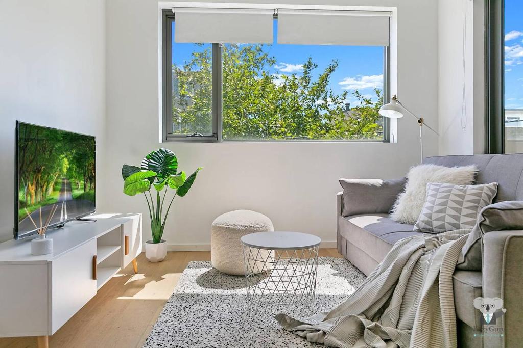 Waterloo Apartment | 3KM to CITY KOZY 2BED APT FREE PARKING NWA133