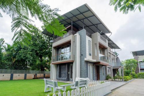 Lonavala Villa | Alaya Stays Imperial Serenia 3-BHK with Common Pool & Garden Near Karla Cavs and Bhushi Dam