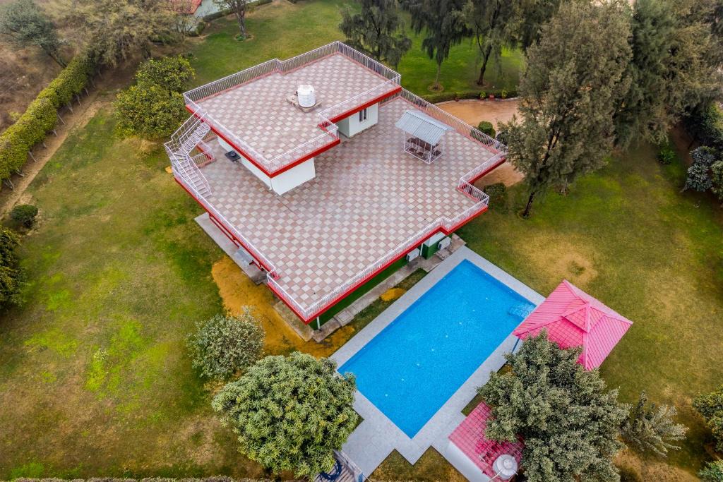 Bhiwadi Villa | Alaya Stays Luxe FarmAcre Pet-friendly 4-BHK Villa With Private Pool, Garden & Terrace