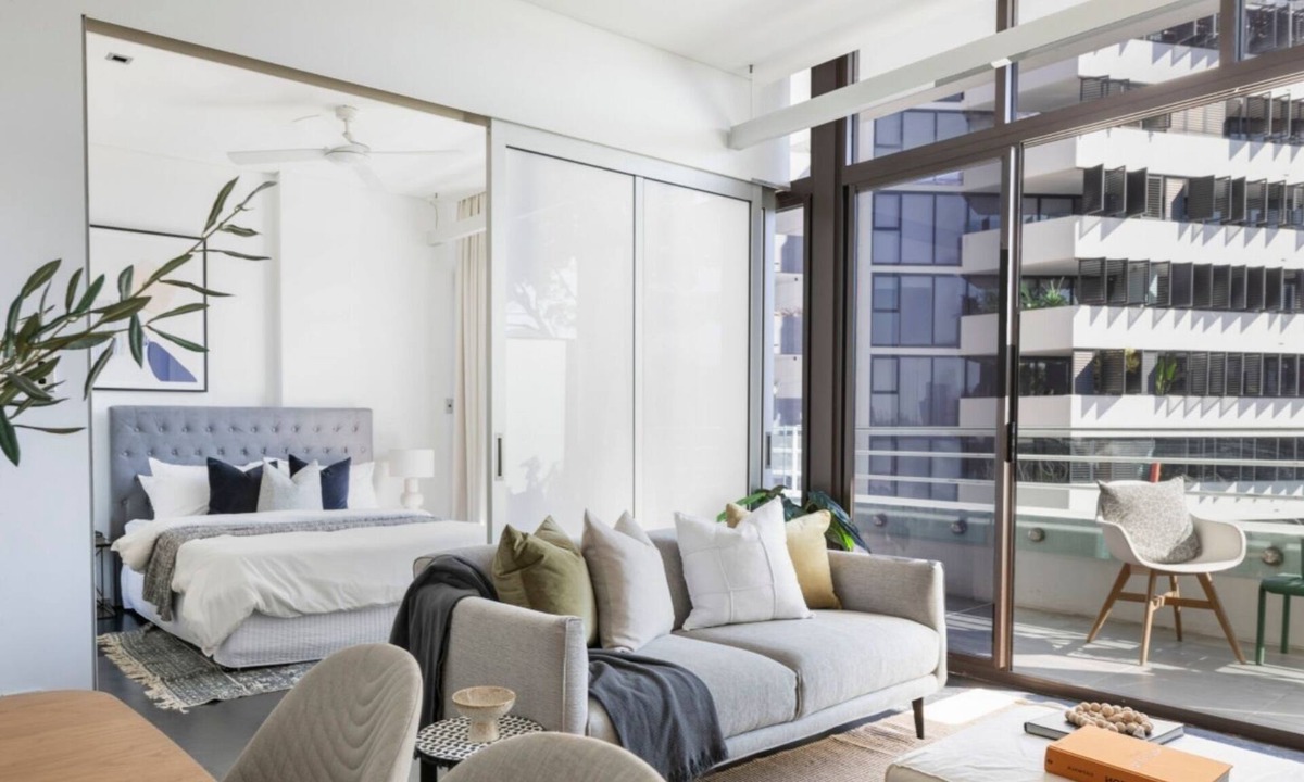 Surry Hills Apartment | Amazing 1 Bedroom Apartment at famous St. Margaret Complex in Surry Hills