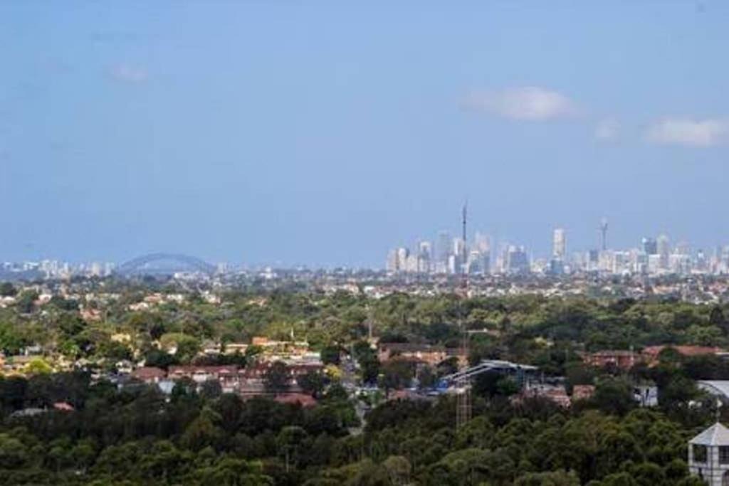 Sydney Olympic Park Apartment | Amazing City View Apt @ Olympic Park
