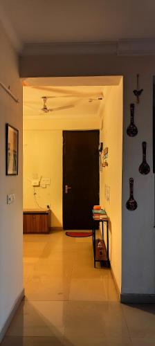 Noida Apartment | An Artist's Paradise
