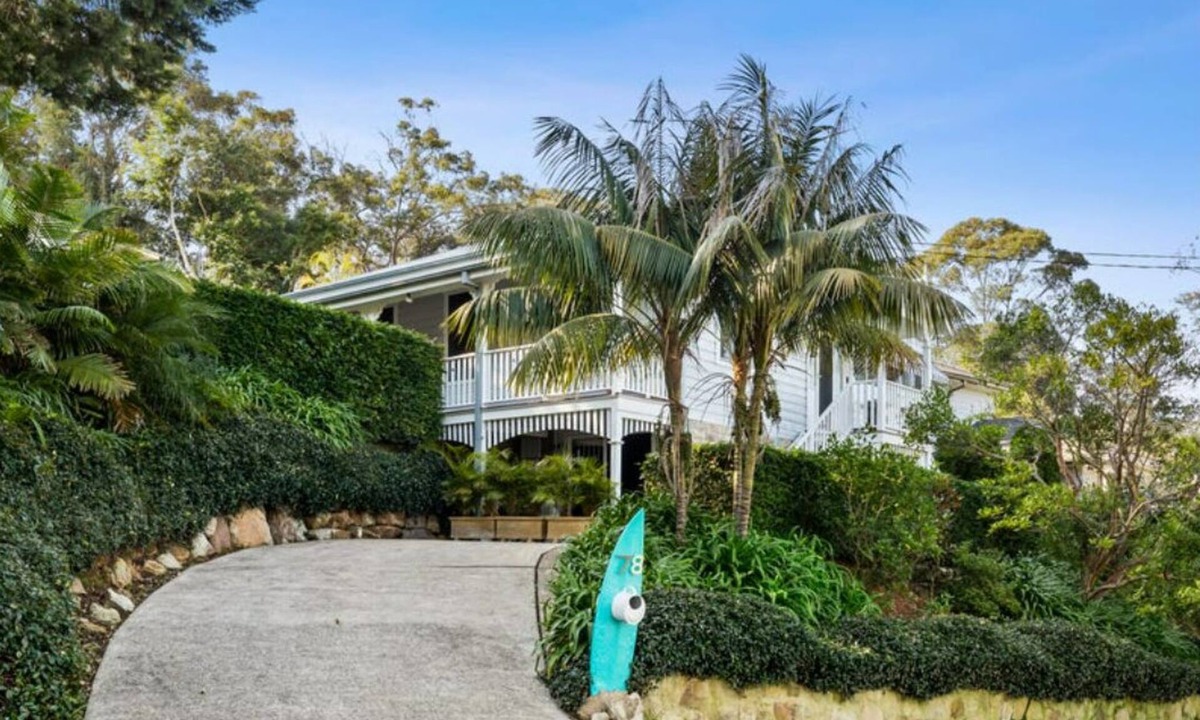 Mona Vale House | An original farmhouse in Warriewood 20 mins away from the beach.