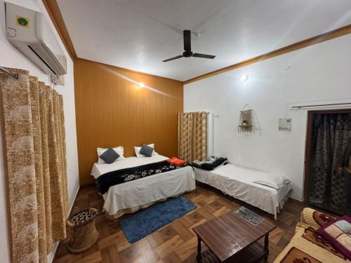 Faizabad House | AP Homestay