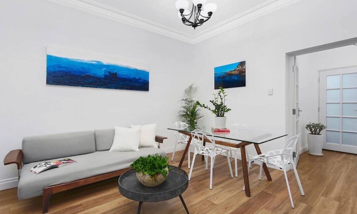 Mosman Apartment | Apartment on Balmoral Beach Hill