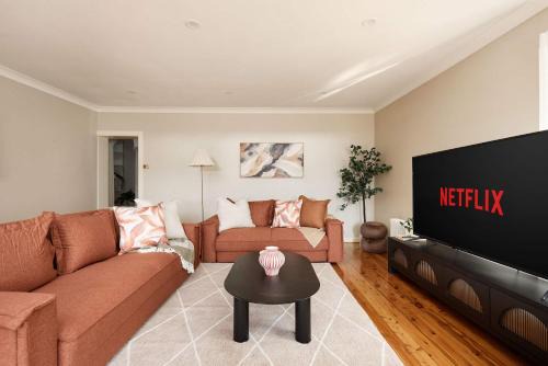 Arncliffe House | Arncliffe Hidden Gem - Near Brighton-Le-Sands