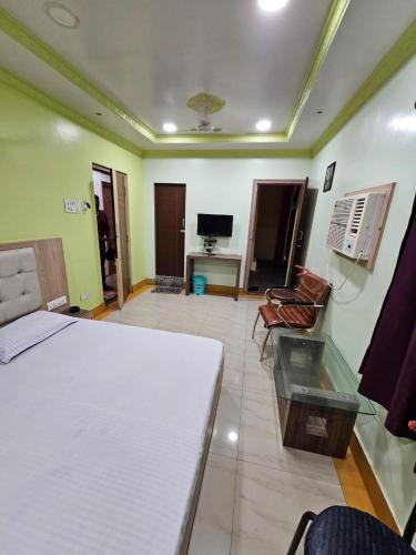 Phulbani Hotel | Arya Palace