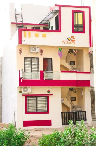 Rajpipla House | Atharva Home Stay