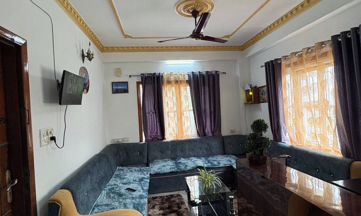 Siliguri Apartment | Backpacker's Hostel