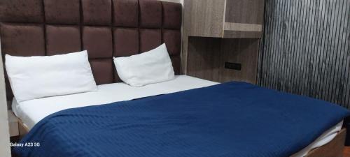 Mathura House | Banshiwala dham guest house