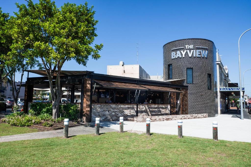 Woy Woy Hotel | Bayview Hotel Woy Woy