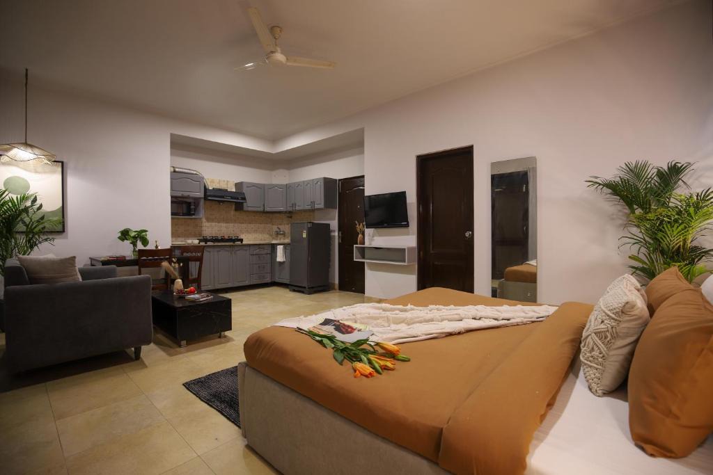 Gurugram Apartment | BedChambers Serviced Apartments, Near Golf Course Road