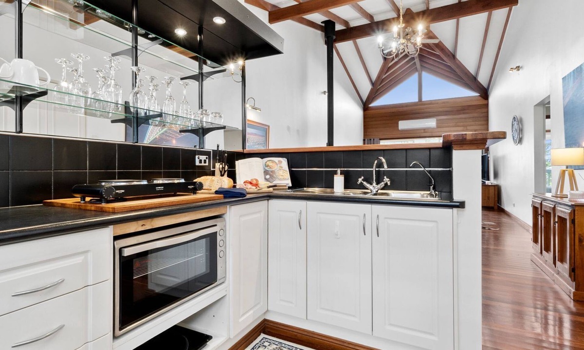 Kurrajong Heights House | Bells Rest -With a View