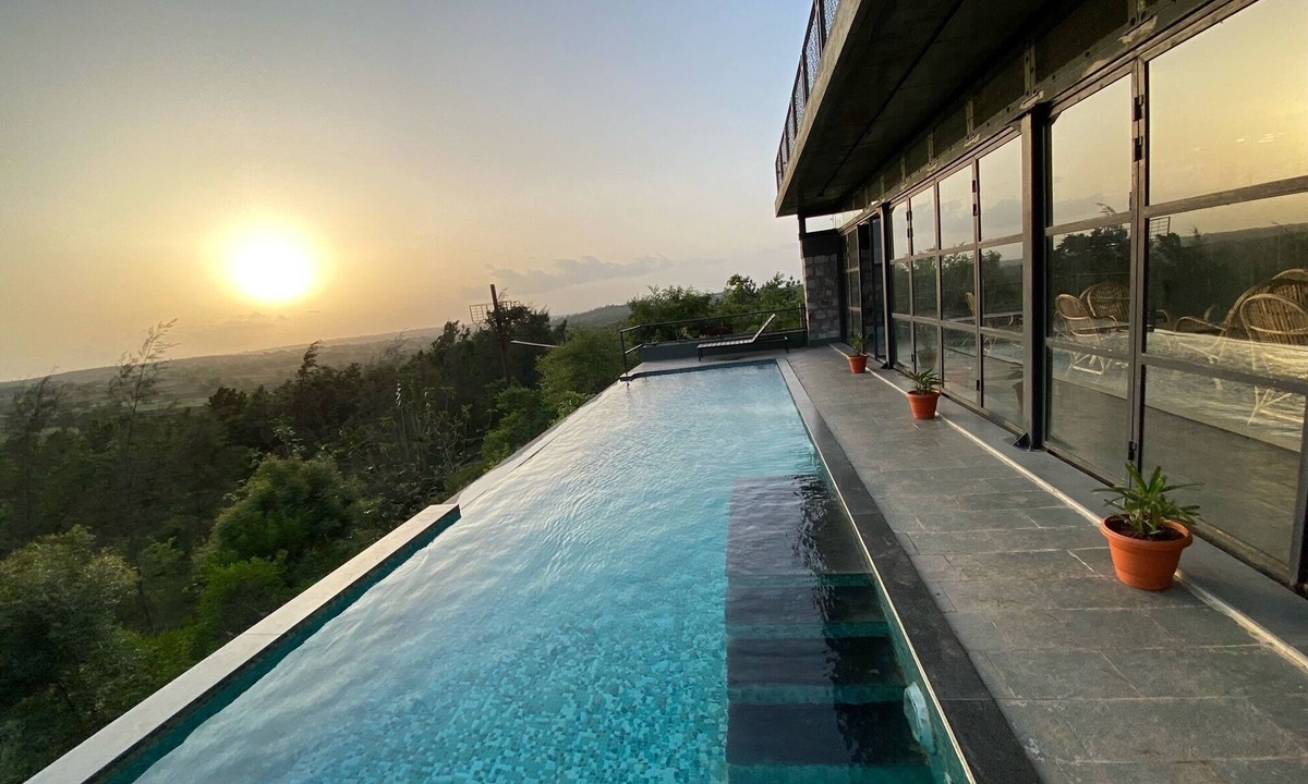 Bail Hongal Bed & Breakfast | BEVINA MANE 104