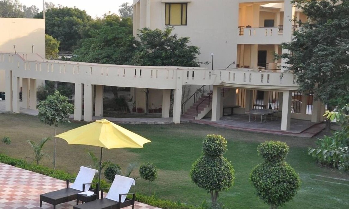 Bharatpur Hotel | Bharatpur Resort nrSanctuary Kadamb Kunj