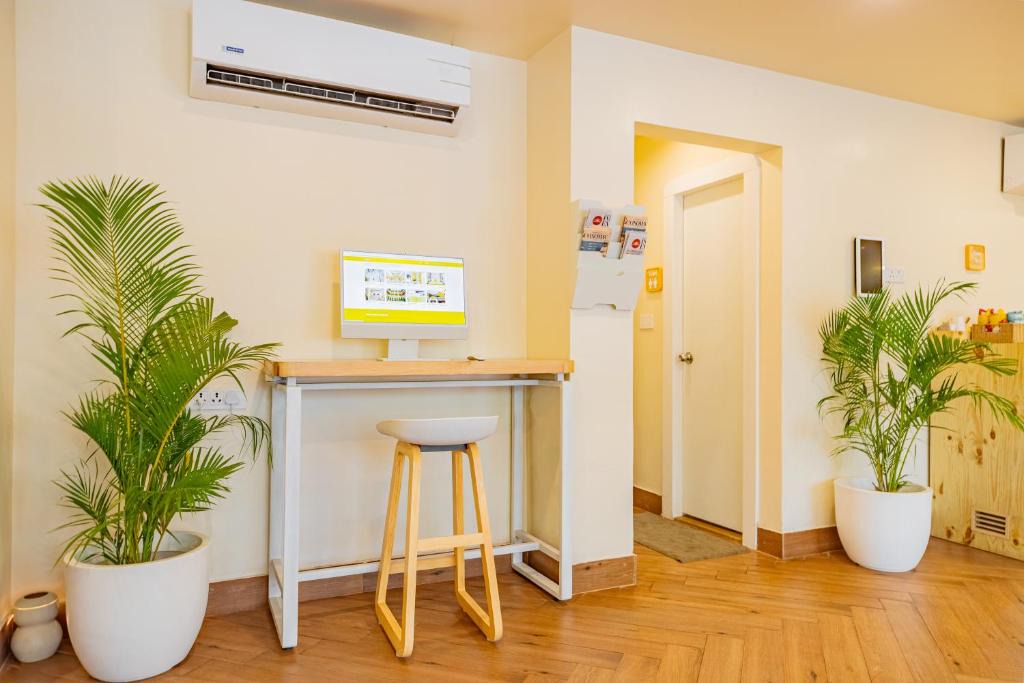 Bangalore City Center Hotel | Bloom Hotel - Richmond Road