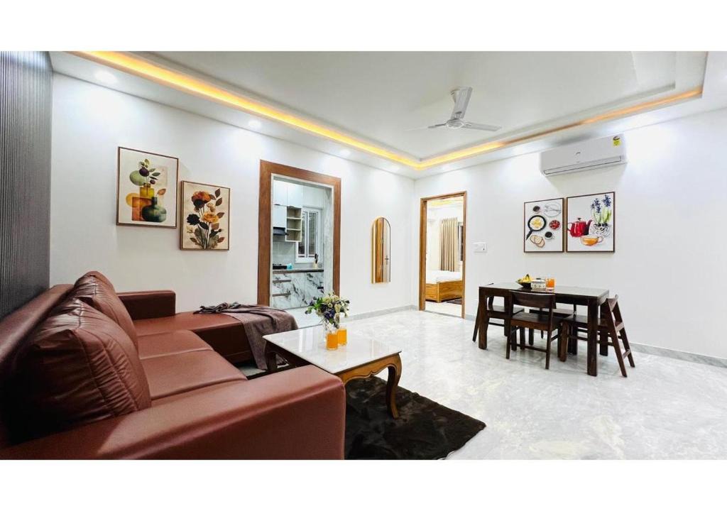 New Delhi Apartment | BluO Modern 2BHK - Central Delhi