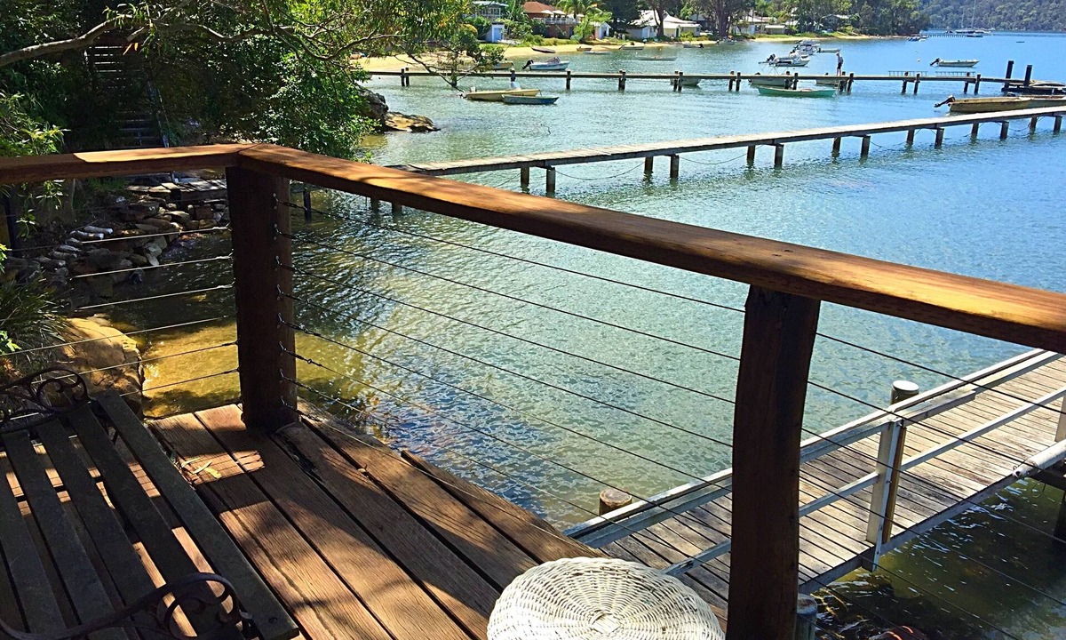 Dangar Island Cabin | Boatshed Bliss - 1 hour from CBD