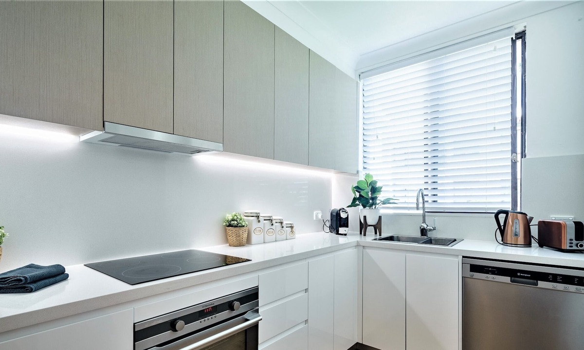 North Bondi Apartment | Bondi Beach Family Stay+POOL+ Car Park
