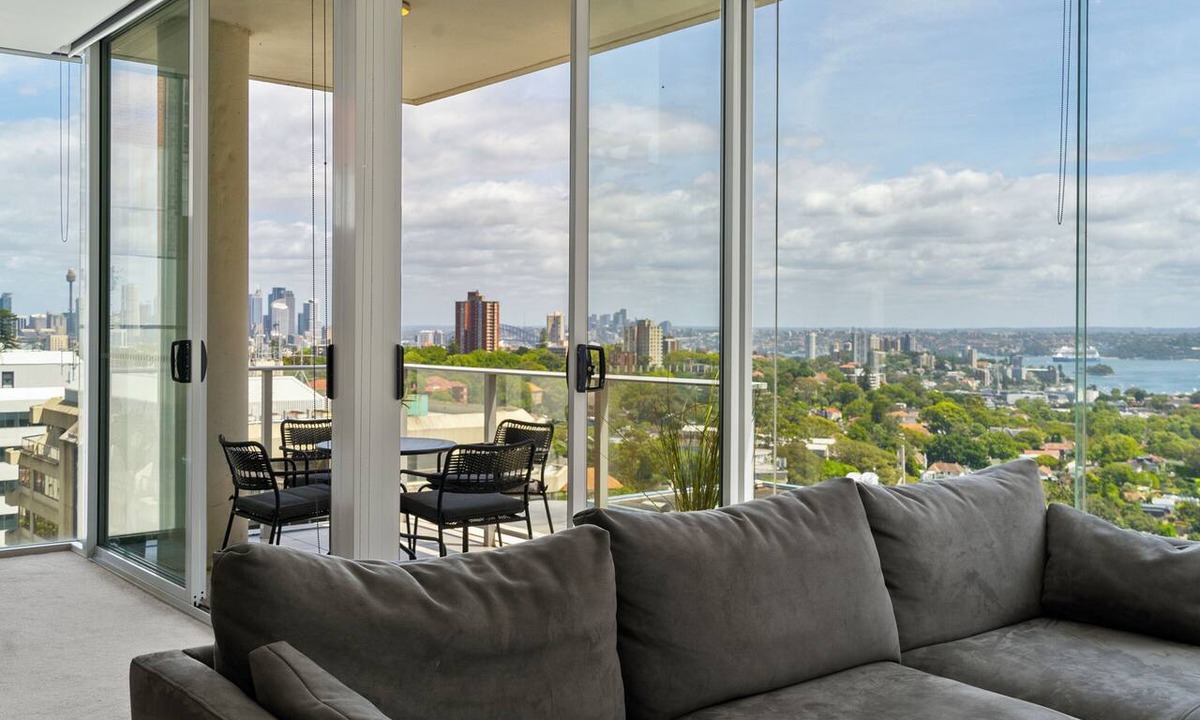 Bondi Junction Apartment | Bondi Junction Living with Views & Double Parking