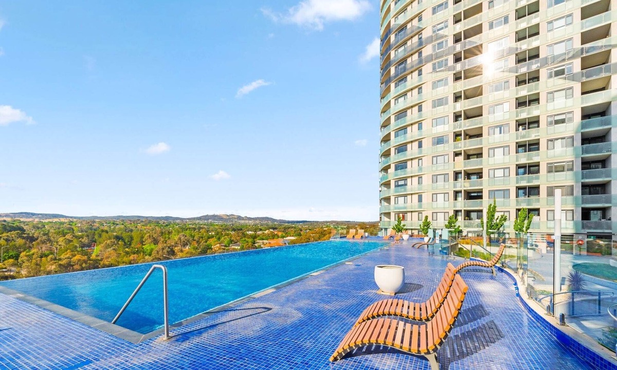 Gungahlin Apartment | Bright 2-Bed Apartment with Scenic Balcony