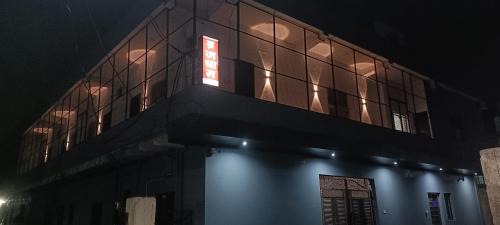 Vrindavan Hotel | Brij Dham Ashram