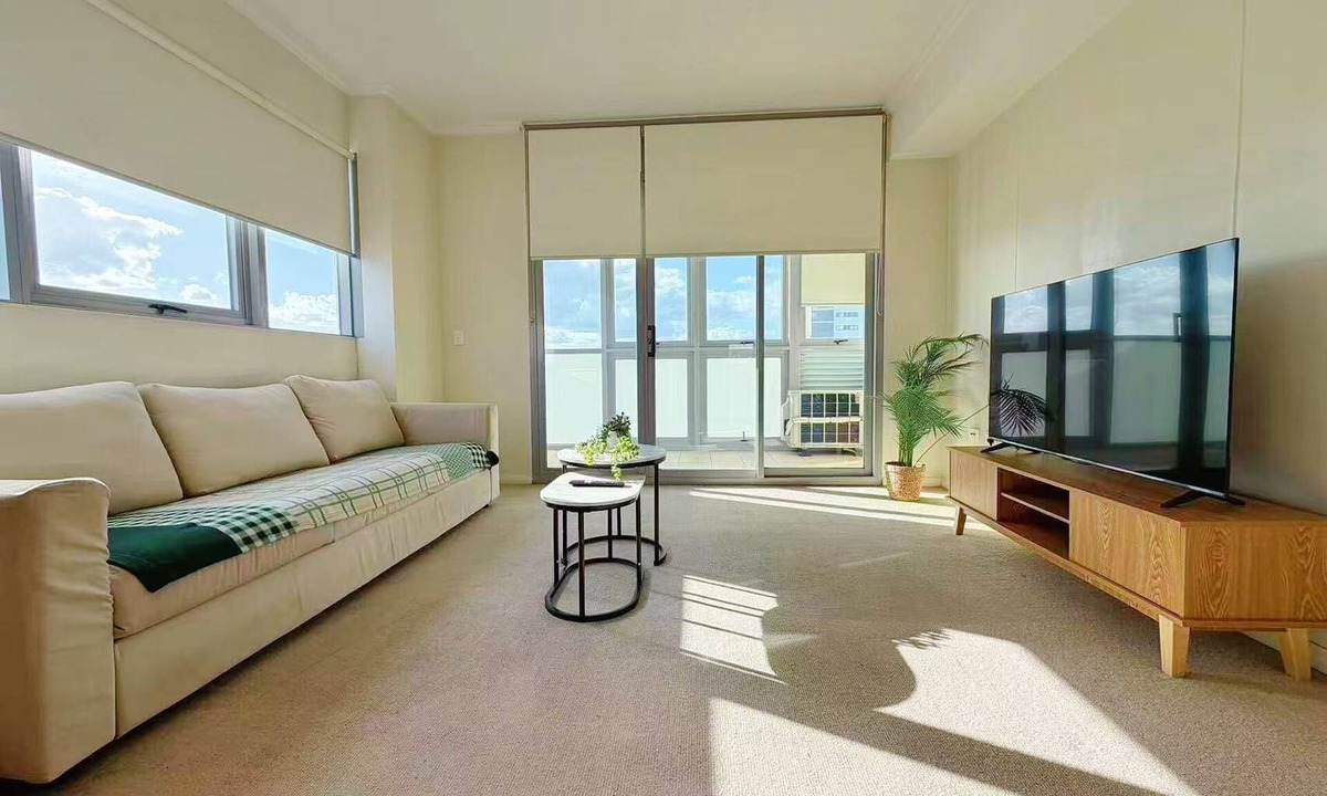 Burwood Apartment | Burwood Luxury 2B2B High Floor City View