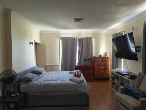Theresa Park House | Camden Country Respite - Self Contained Farmstay Apartment