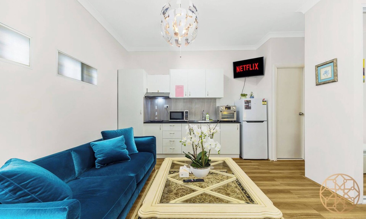 Carlingford Apartment | Carlingford sweet studio with WiFi& Parking