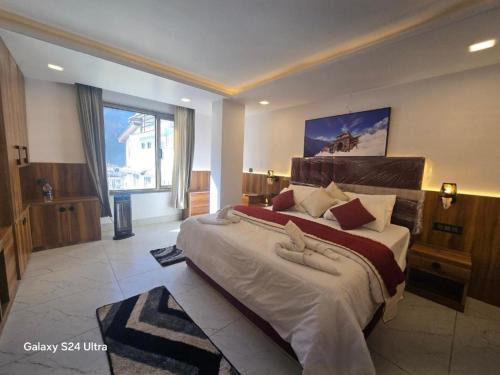 Badrinath Hotel | Celebrate Vacation Hotel Badrinath