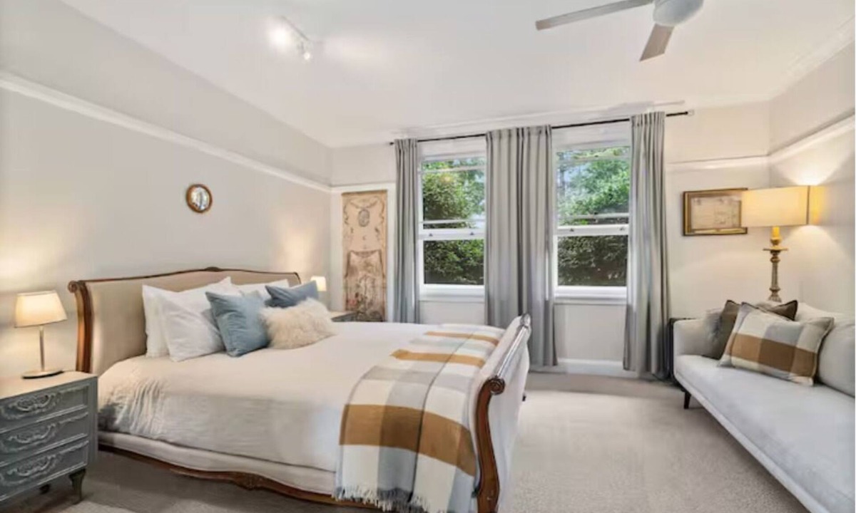 Bowral Cottage | Centennial Cottage 1 - Boorool, Cosy, walk to Bowral, close to wedding venues