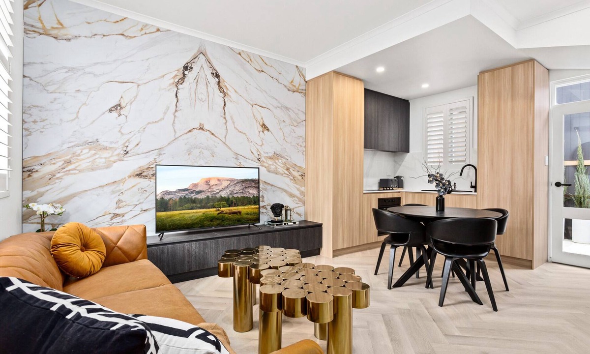 Pyrmont House | Central 2-Bed Terrace House by the Harbour