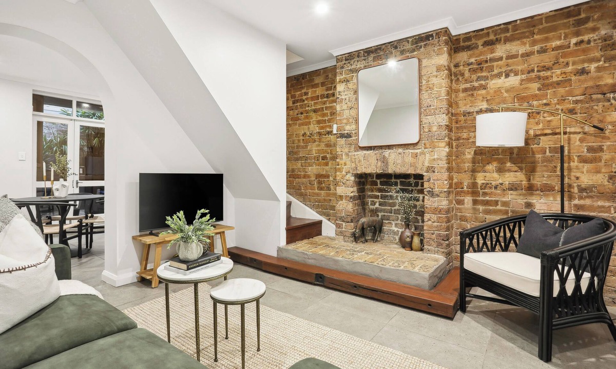 Surry Hills House | Central 2BR Terrace Home in Trendy Surry Hills