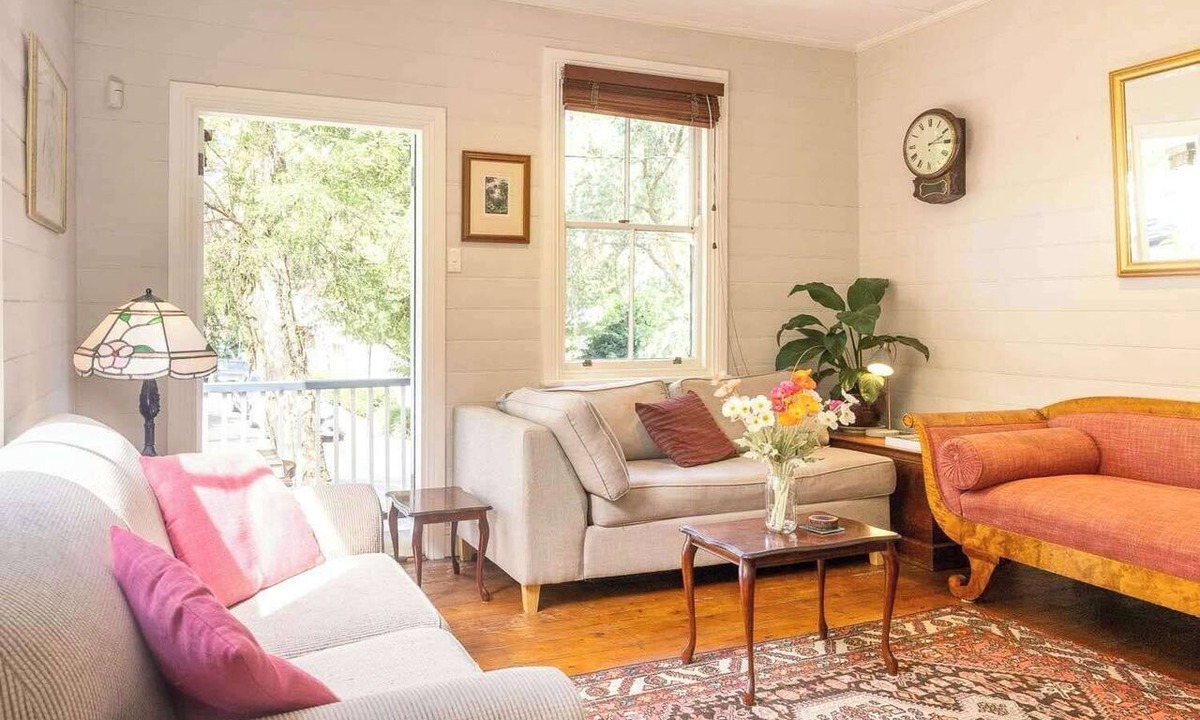 Waverton House | Charm & History 3bdr Cottage near Harbour views