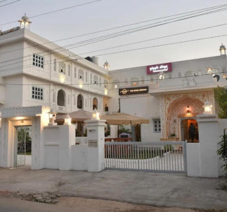 Panch Batti Hotel | Chirmi Palace - A Heritage Home