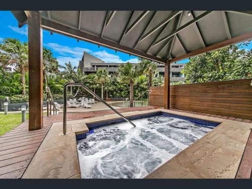 Zetland Apartment | City Loft Escape - Public transport to anywhere!