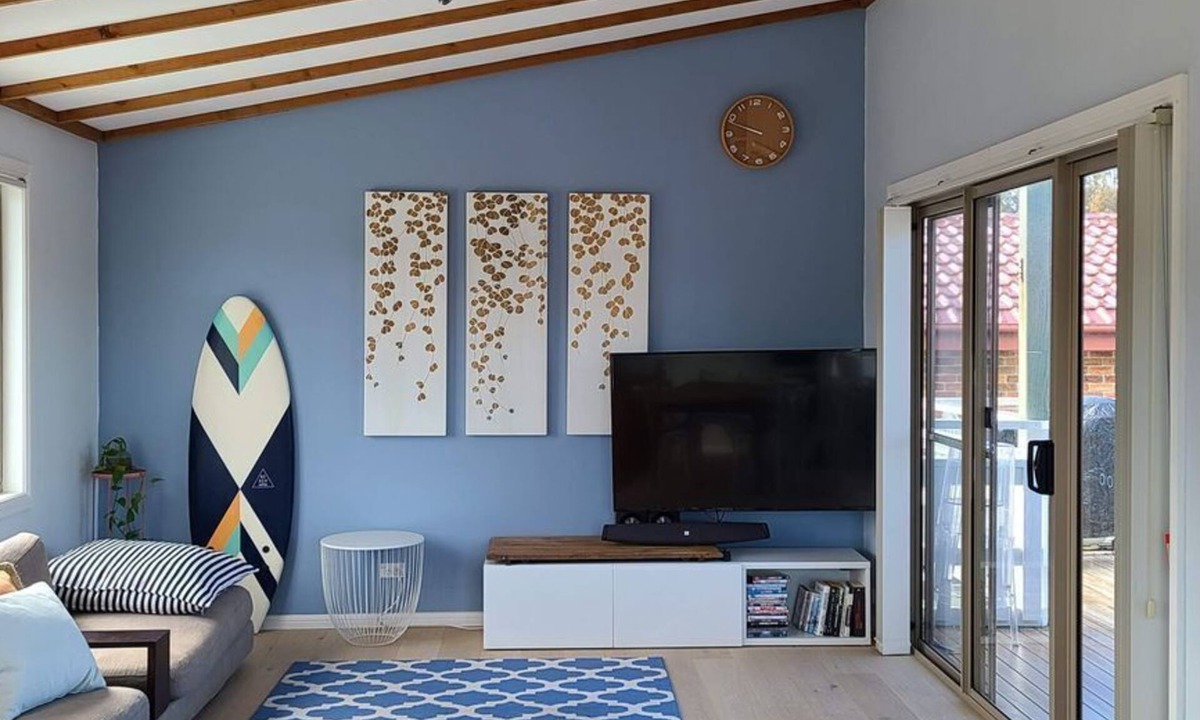 Manyana House | Coastal Holiday House ~ Only one street back from the beach!