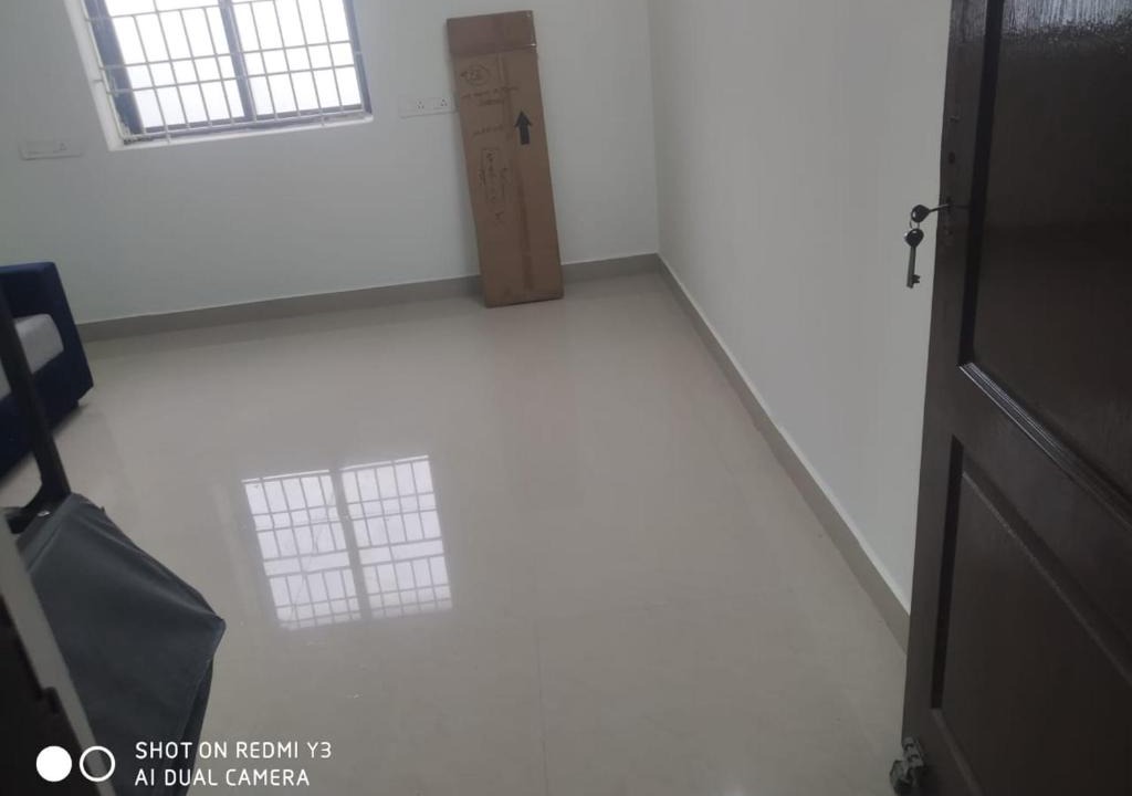 Vandalur Apartment | Comfortable 3BHK apartment near Vandalur zoo