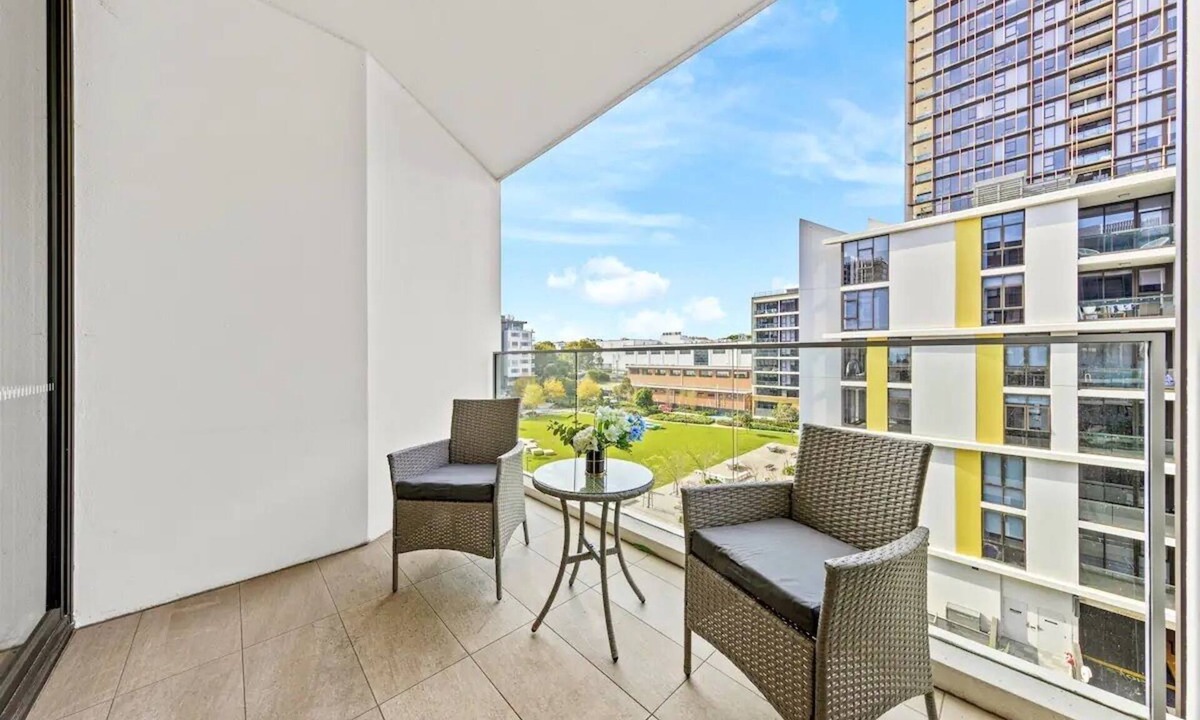Kensington Apartment | Convi&Comfy 1 Bed Apt |Zetland Masterpiece Holiday