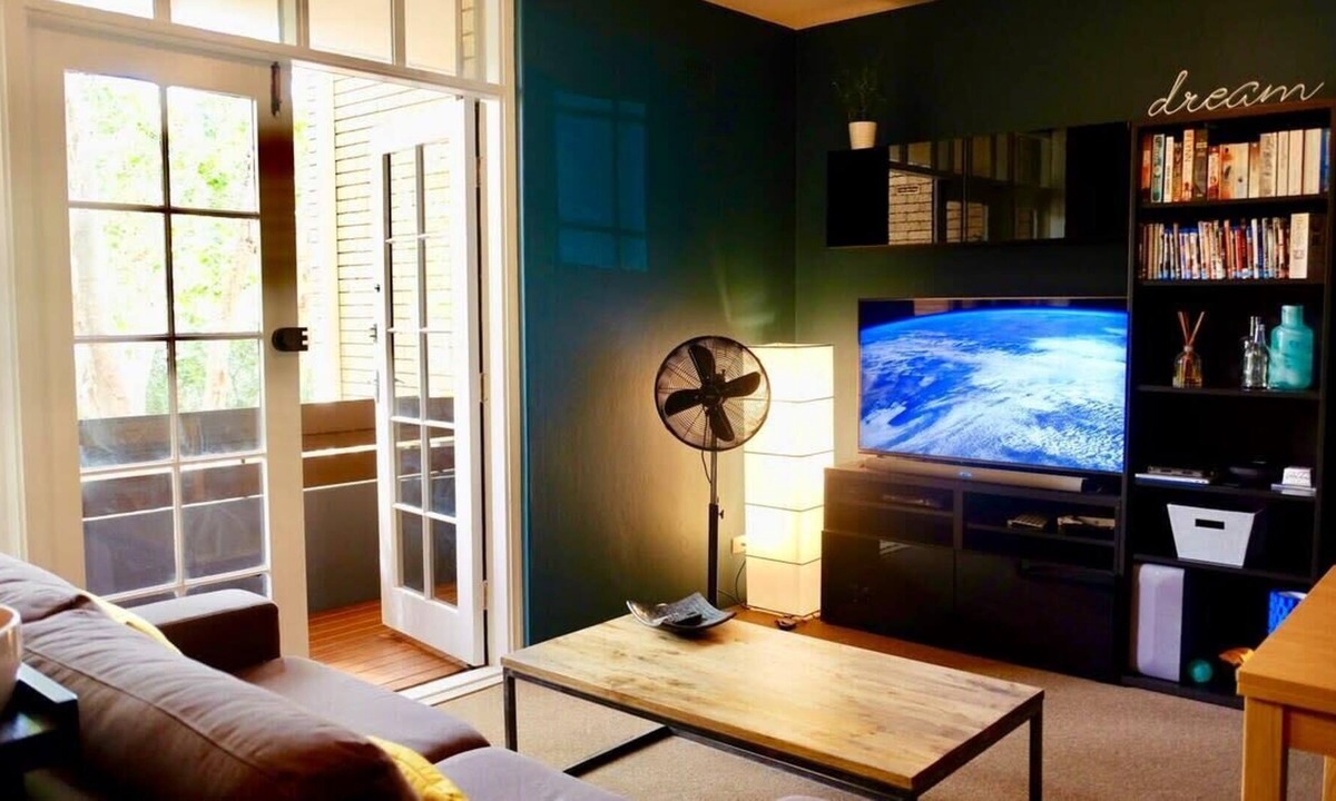 Annandale Apartment | Cosy 1 Bedroom Apartment