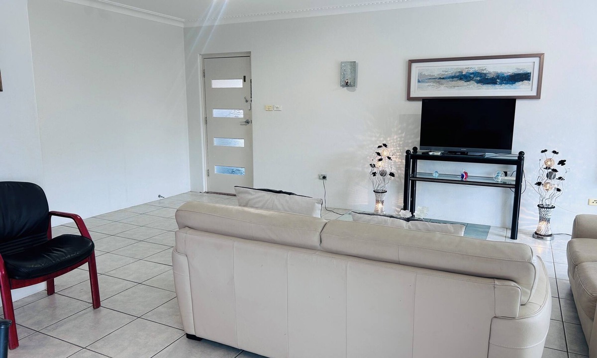Parramatta Apartment | Cosy place to stay near WSU