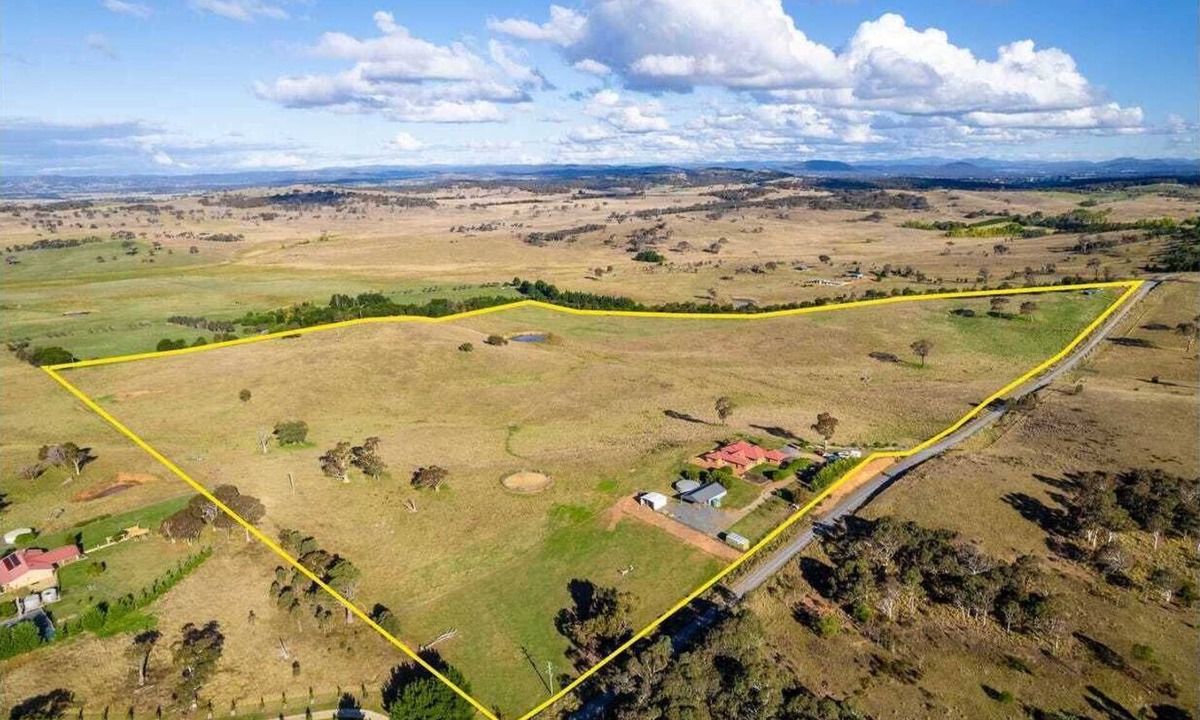 Springrange House | Country Paradise Estate Only 10 km From Canberra Border and 30 Mins to CBD
