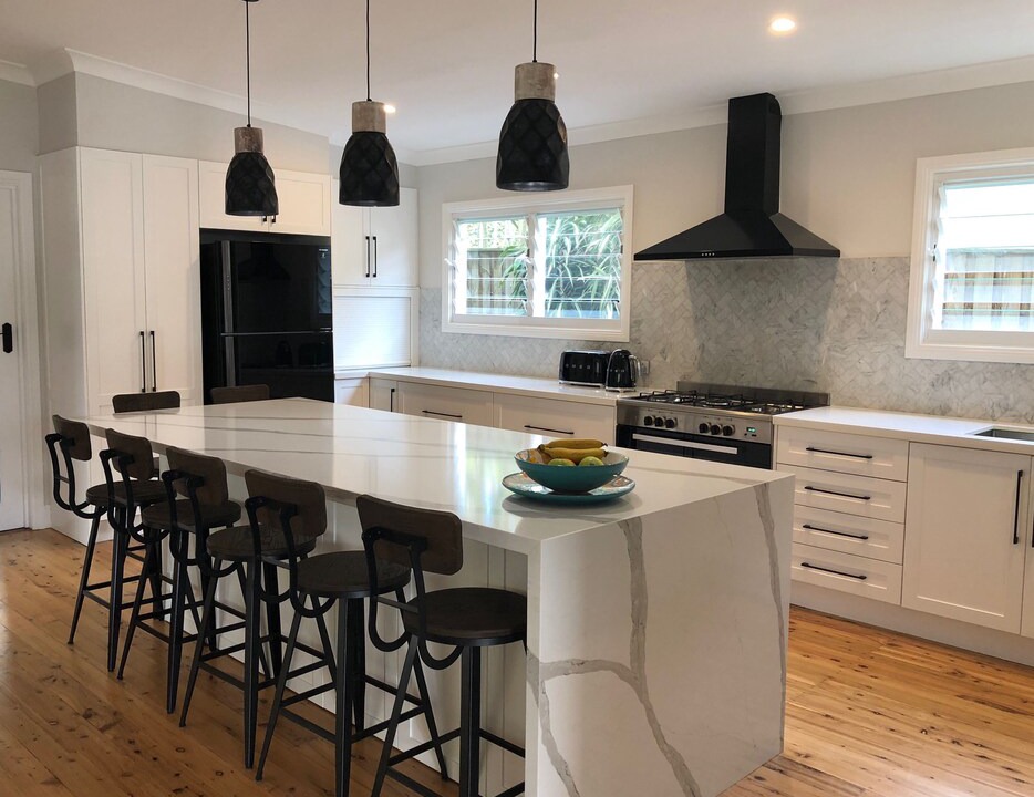 Newport House | "CRYSTAL HOUSE" - Newport Beach