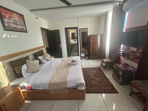 Sidhpur House | Dadhwal B&B