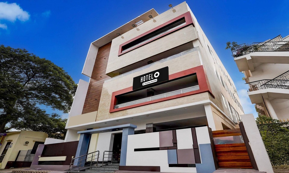 Nellore House | Deluxe Podalakur Road Nellore