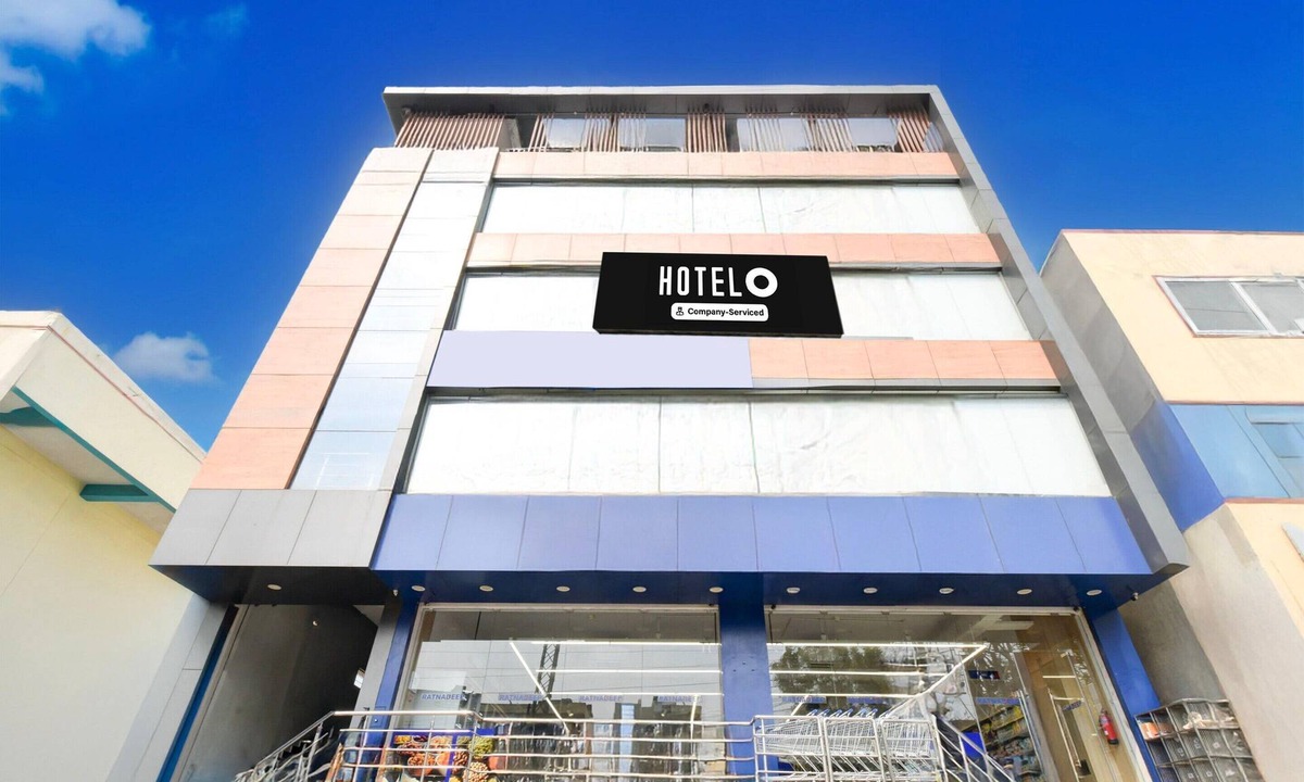 Hyderabad House | Deluxe Shree Srinivasa Hotel