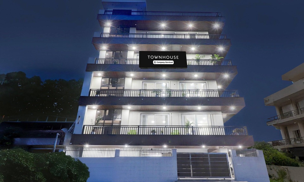 Dehradun House | Deluxe With Balcony Rispana River Dehradun