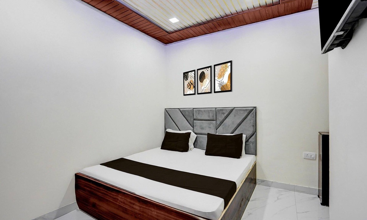 Mathura House | DeluxeBhagwati Palace