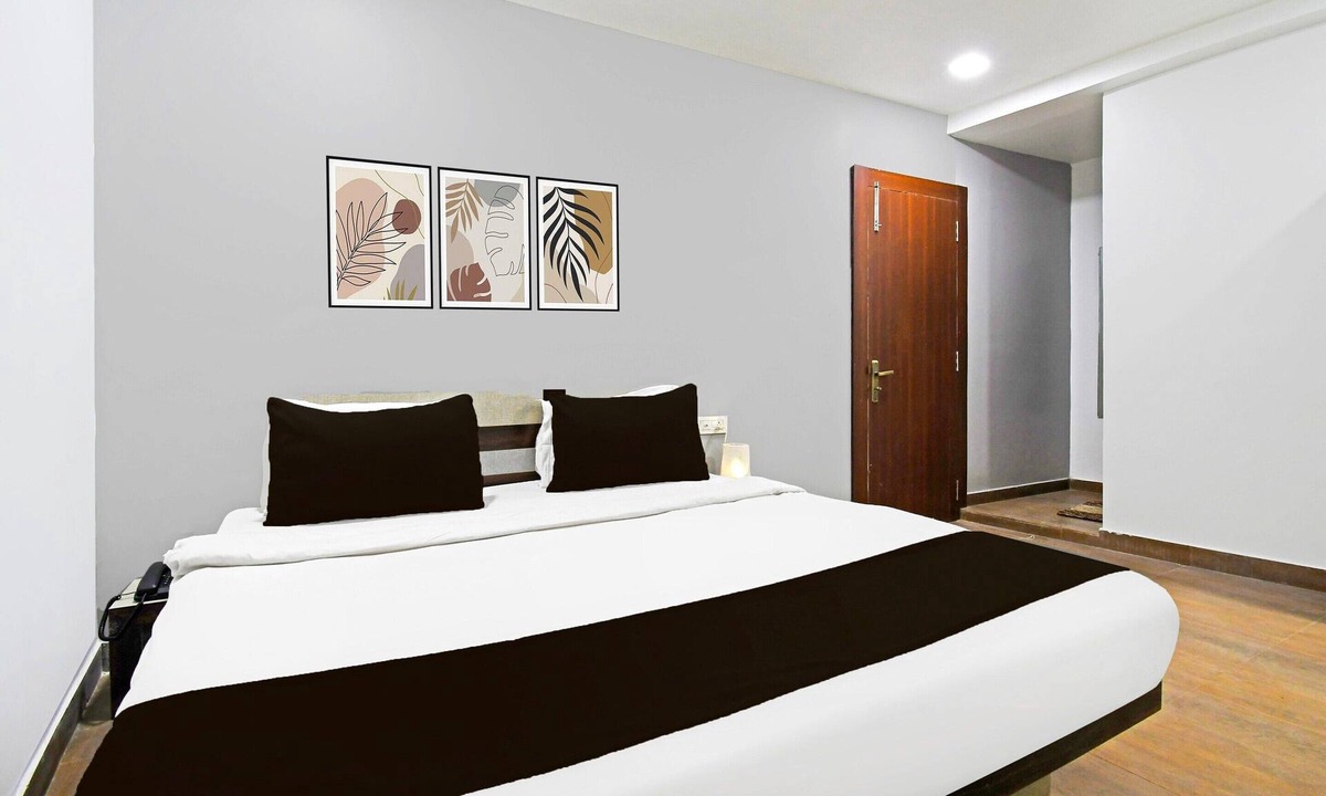 Bhubaneshwar House | Deluxehotel Kamla Inn 2